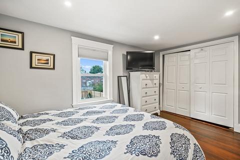 10 Everett St, Stoneham, MA 02180 photo 14