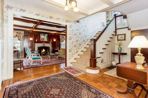 50 Riverview Ter, Springfield, MA 01108 photo 4