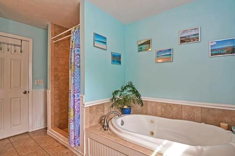 29 Denver Ave, Warren, RI 02885 photo 19