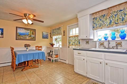 29 Denver Ave, Warren, RI 02885 photo 14