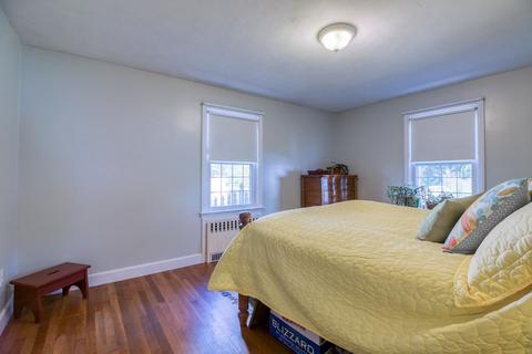 29 Harkness Ave, Springfield, MA 01118 photo 11
