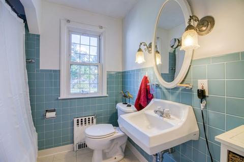 29 Harkness Ave, Springfield, MA 01118 photo 10