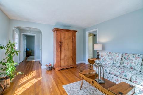 29 Harkness Ave, Springfield, MA 01118 photo 6