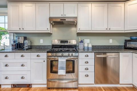 20 Willow Rd, Marblehead, MA 01945 photo 9