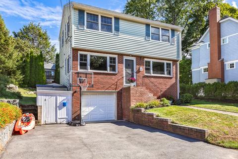 20 Willow Rd, Marblehead, MA 01945 photo 1