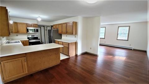 164 Church St, Ware, MA 01082 photo 12