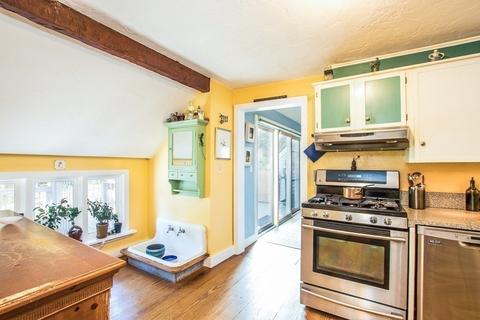 121 Surf Dr, Mashpee, MA 02649 photo 13