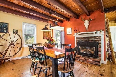 121 Surf Dr, Mashpee, MA 02649 photo 3