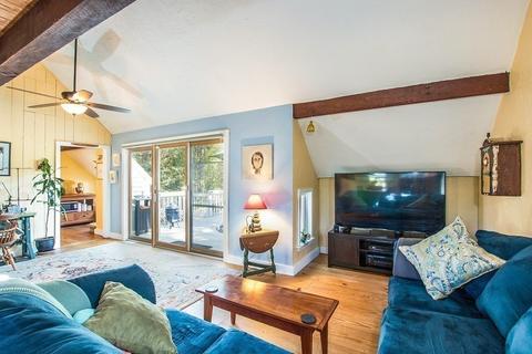 121 Surf Dr, Mashpee, MA 02649 photo 8