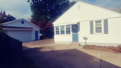 50 Glencoe, Springfield, MA 01104 photo 3