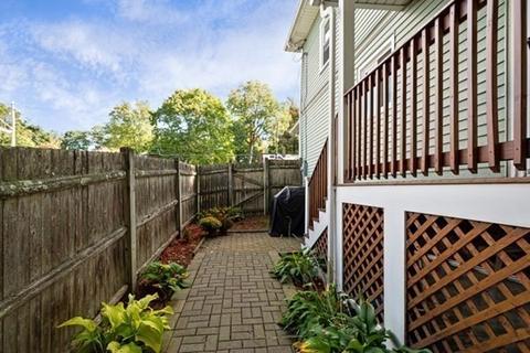 938 Main St, Reading, MA 01867 photo 6