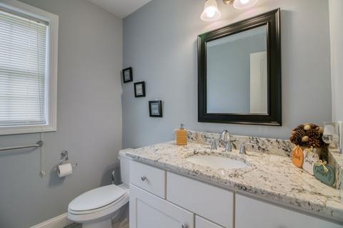 47 Laurence St, Springfield, MA 01104 photo 18