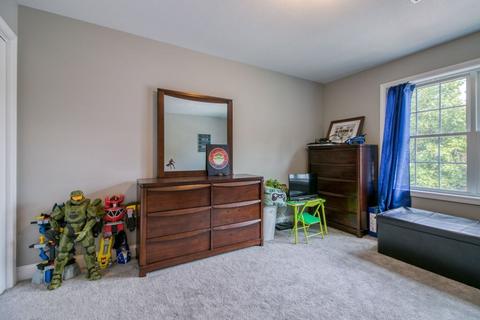 47 Laurence St, Springfield, MA 01104 photo 22