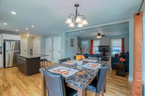 47 Laurence St, Springfield, MA 01104 photo 11