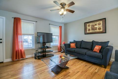 47 Laurence St, Springfield, MA 01104 photo 14