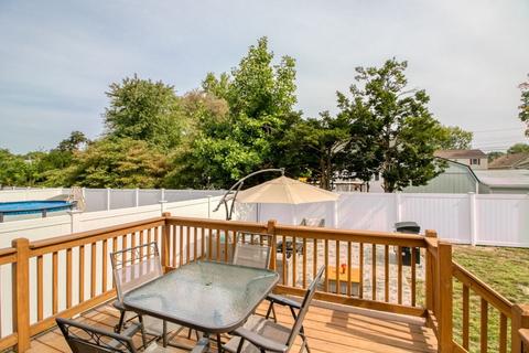 47 Laurence St, Springfield, MA 01104 photo 27