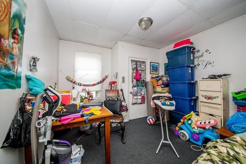 912 Plymouth Ave, Fall River, MA 02721 photo 18