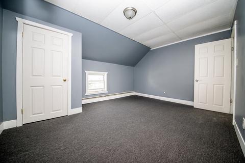 912 Plymouth Ave, Fall River, MA 02721 photo 10