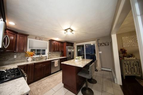 83 A St, Dracut, MA 01826 photo 13
