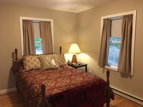 581 E River St, Orange, MA 01364 photo 6