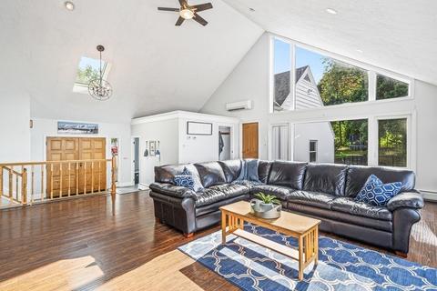 7 Chevalier Ave, Danvers, MA 01923 photo 13