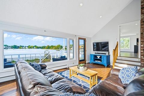 7 Chevalier Ave, Danvers, MA 01923 photo 8