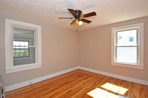 33 Marsh Ave, Worcester, MA 01605 photo 21