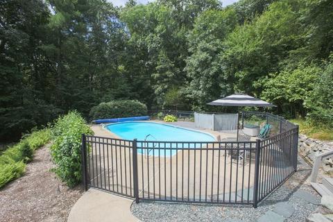 53 Trayer Rd, Canton, MA 02021 photo 25