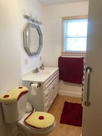 162 Prospect St, Springfield, MA 01107 photo 15