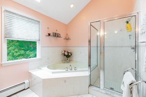 21 Longacre Rd, Needham, MA 02492 photo 33