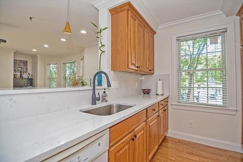 4 Forge Pond #B, Canton, MA 02021 photo 6