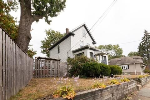 91 Hillside Rd, Dedham, MA 02026 photo 3