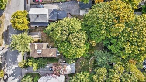 111 Pleasant St, Reading, MA 01867 photo 4
