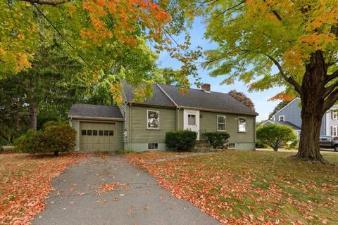 57 Wakefield St, Reading, MA 01867 photo 1