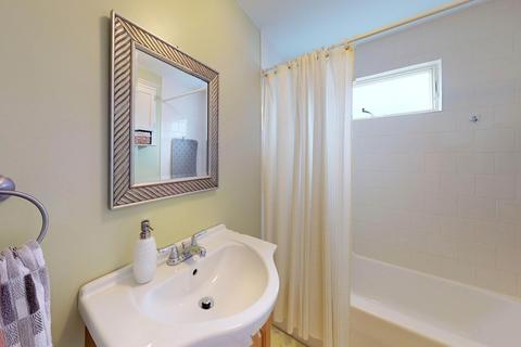 41 Rowell Ave, Beverly, MA 01915 photo 32