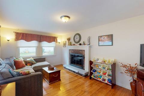 41 Rowell Ave, Beverly, MA 01915 photo 24