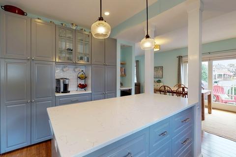 41 Rowell Ave, Beverly, MA 01915 photo 13
