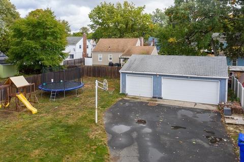 131 Clement St, Springfield, MA 01118 photo 26