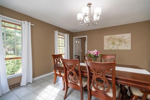 131 Clement St, Springfield, MA 01118 photo 12