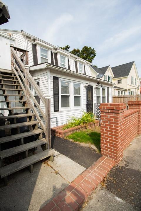 51 Orient St, Worcester, MA 01604 photo 3
