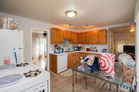 51 Orient St, Worcester, MA 01604 photo 16