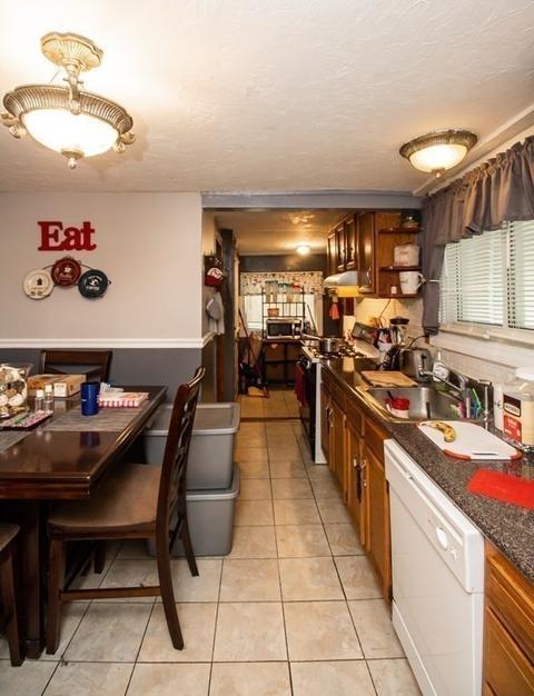 51 Orient St, Worcester, MA 01604 photo 9