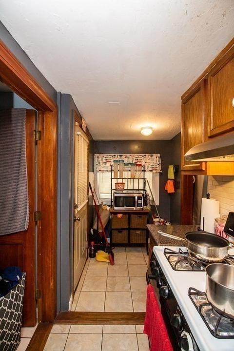 51 Orient St, Worcester, MA 01604 photo 10