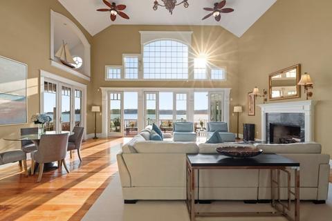 284 Atlantic Rd, Gloucester, MA 01930 photo 3