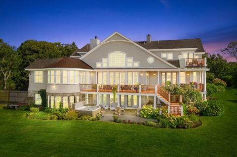 284 Atlantic Rd, Gloucester, MA 01930 photo 1