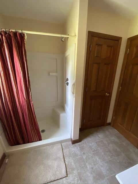 111 Murphy Ln, Chicopee, MA 01020 photo 21