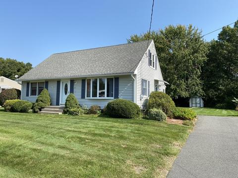 111 Murphy Ln, Chicopee, MA 01020 photo 1