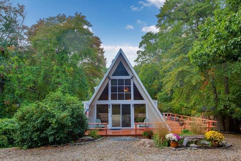 198 Atlantic St, Gloucester, MA 01930 photo 15