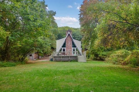 198 Atlantic St, Gloucester, MA 01930 photo 9