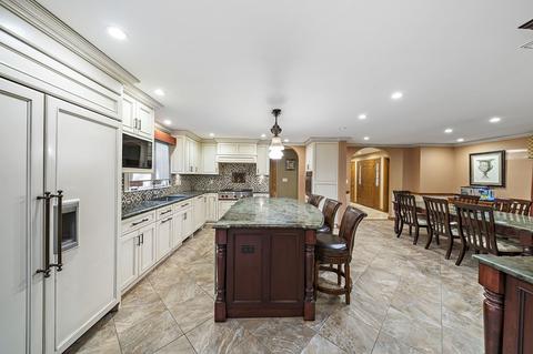 165 Westchester Dr, Canton, MA 02021 photo 5